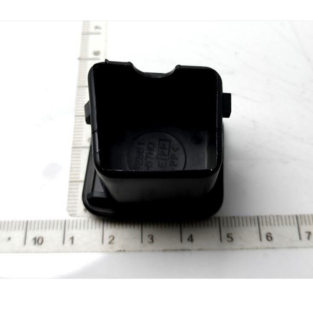 DA16T Carry – Gate Panel Cap 1pc Genuine Suzuki Part 72861-67H00 (FIG666a)